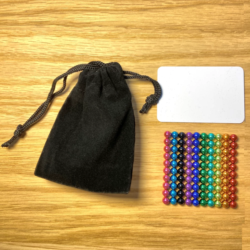 Lot 100 billes magnétiques 4,8 mm avec pochette